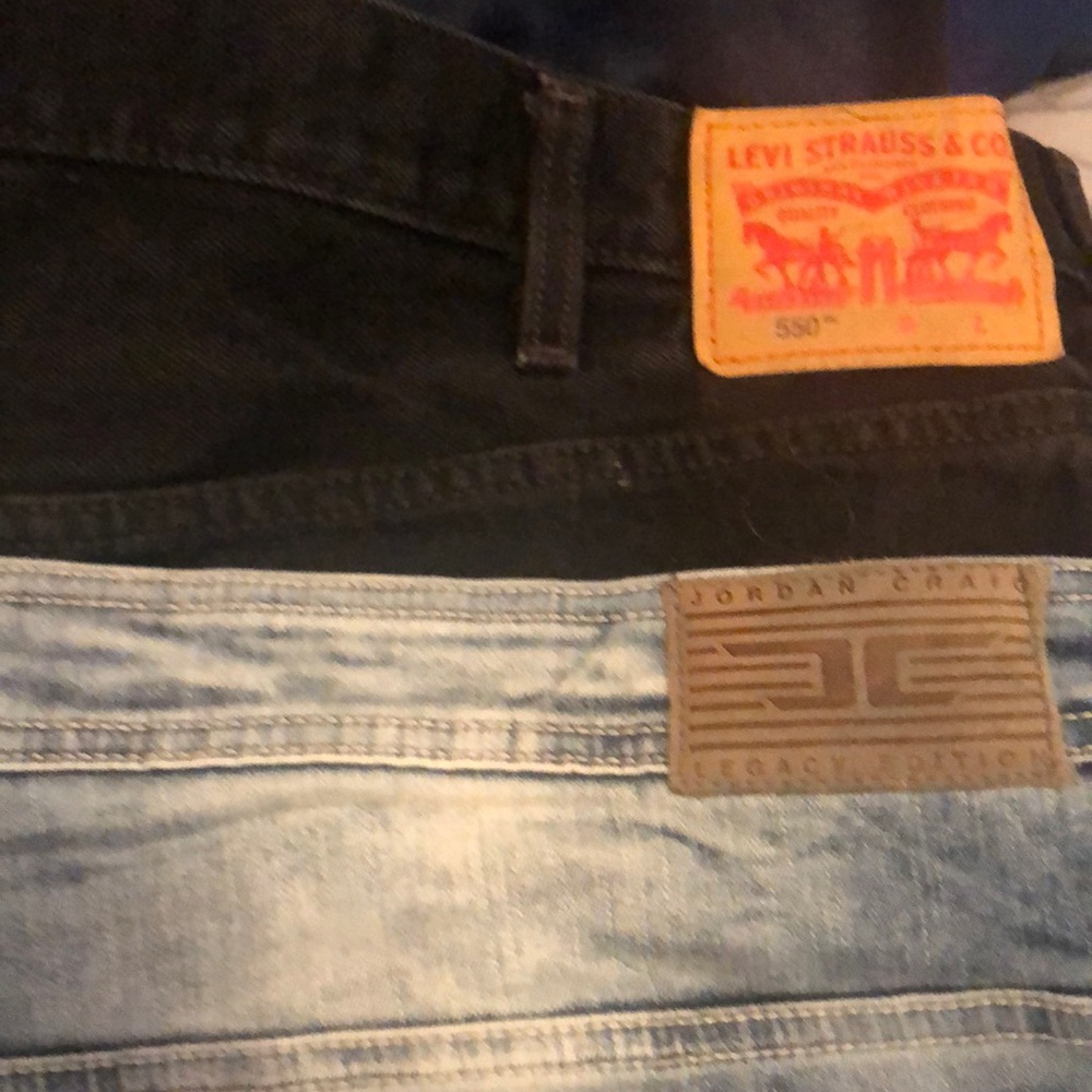 2 NWOT jeans. 46x30 smoke free home.